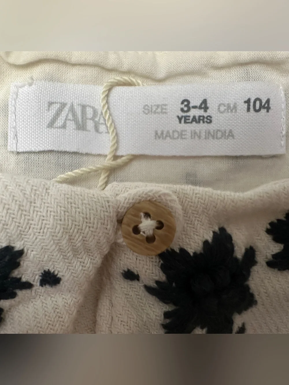 Zara girl’s dress black floral embroidery around the neckline.  Size 3-4T.